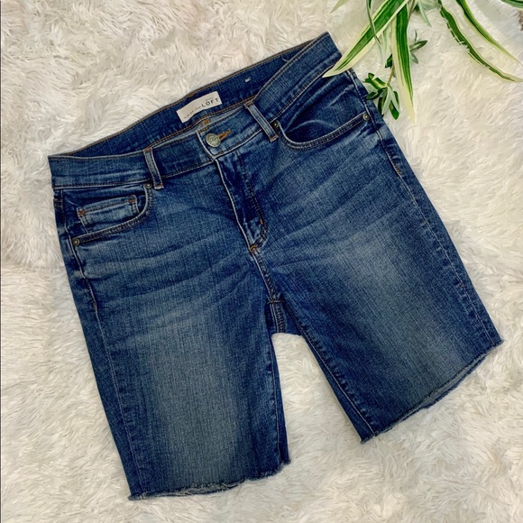 LOFT Pants - Ann Taylor Loft Cut Off Jean Shorts Size 6